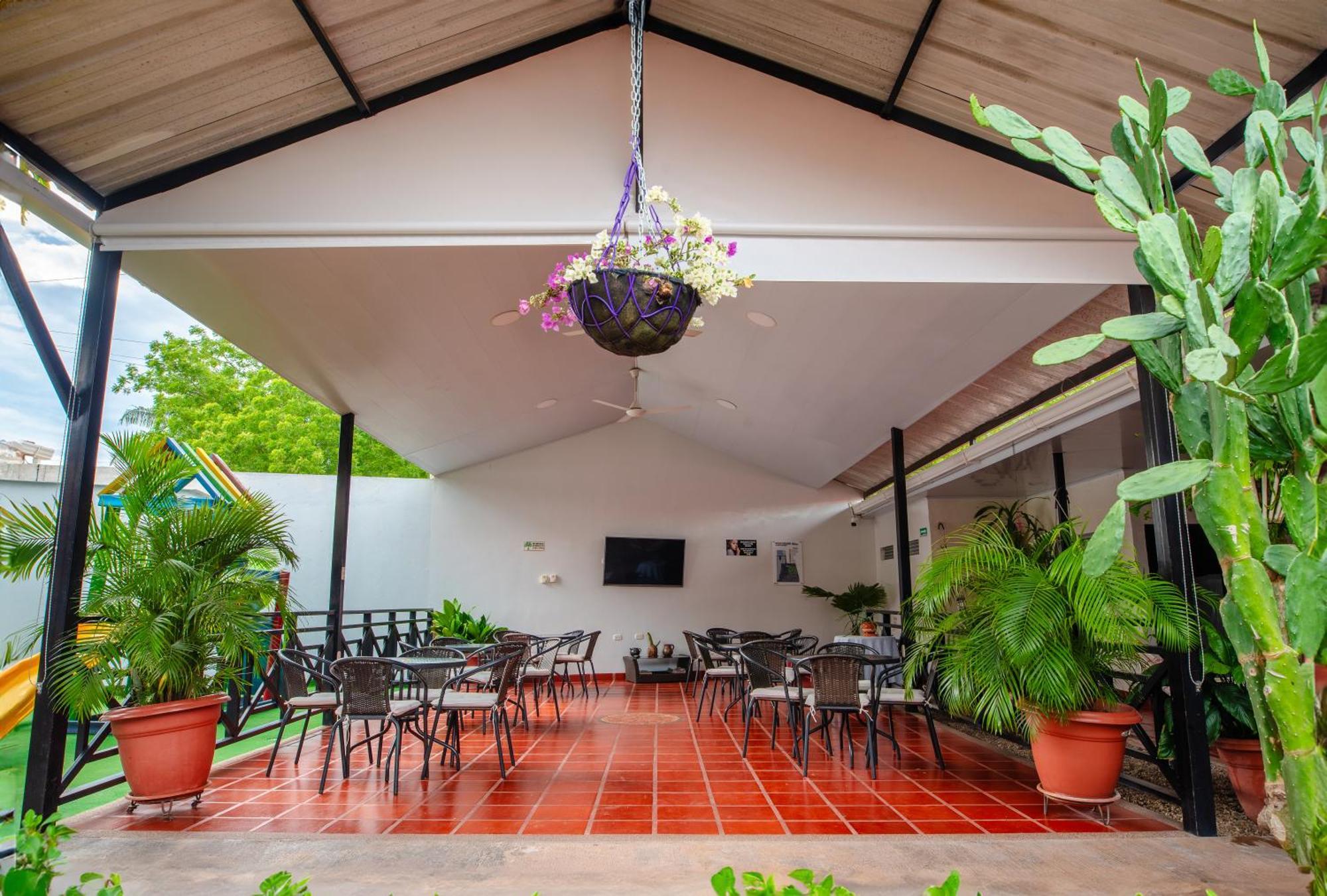 Hotel Villa Paraiso Villavieja Dış mekan fotoğraf